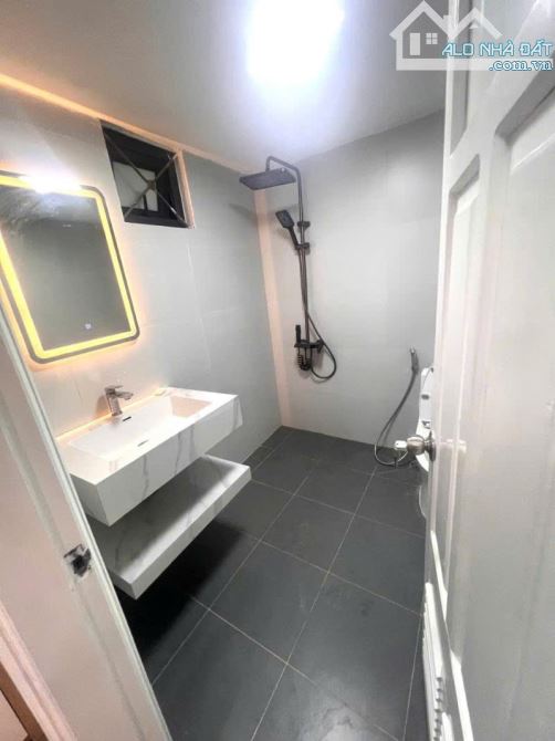 CC Bán nhà ngõ 521 TRƯƠNG ĐỊNH – Ô TÔ VÀO NHÀ – 46M² x 6 Tầng – Gần hồ ĐỀN LỪ. Giá 12.3 TỶ - 3