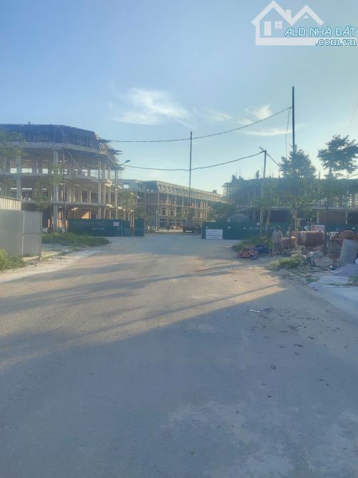 Cần bán lô đất Phường Đông Hương, Thanh Hóa gần chung cư Xuân Mai 95.8m2 giá chỉ 3.7 tỷ - 3