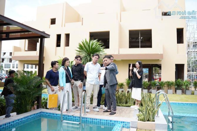 Carawolrd Cam Ranh, Nhà phố biển,Sở hữu LÂU DÀI,sát sân GOLF  , Ck 12%, sát sân GOLF KN C - 8