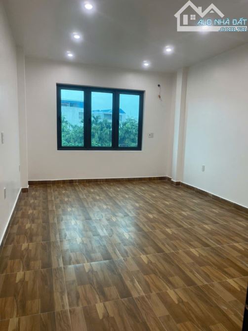 Bán nhà 3 tầng mặt đường Phương Khê - Đồng Hòa giá 4.6 tỷ - 4