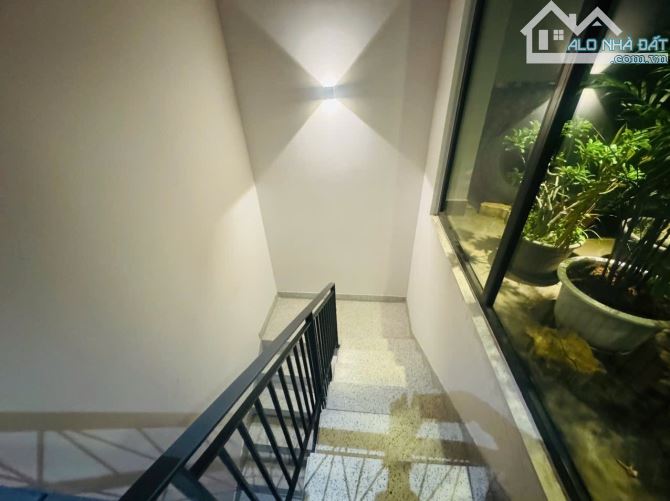 BIỆT THỰ 5 TẦNG VIEW SÔNG – CÓ THANG MÁY – NGAY KDC TÂN PHONG, GIÁP PHÚ MỸ HƯNG - 4