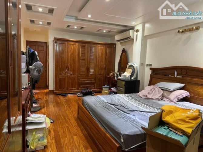 Bán Nhà Tây Thăng Long – Phân Lô, Ô Tô Tránh – 44m² – Tiềm Năng Đầu Tư Cao – Giá 12 Tỷ - 4