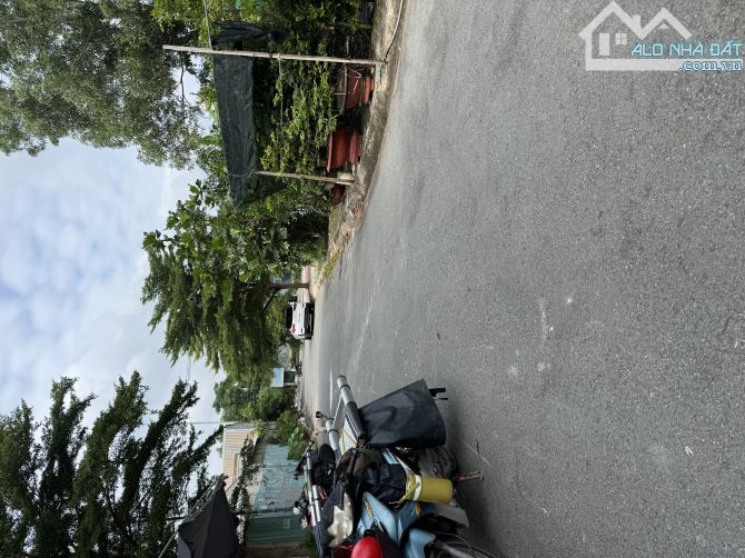 ĐẤT LÔ GÓC 2MT - XDTD - ĐƯỜNG 7M - KDC VEN SÔNG NGUYỄN BÌNH -NHÀ BÈ  - Vị trí : Đất lô góc - 4