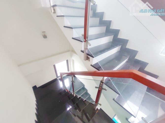 MẶT TIỀN KD VIP PHƯỚC BÌNH QUẬN 9 - 4 TẦNG MỚI TINH - HOÀN CÔNG - 70m2 - CHỈ NHỈNH 14 TỶ - 4