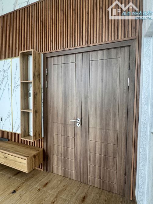 NHÀ 5 TẦNG CÓ THANG MÁY KIỆT NGÔ GIA TỰ, THUẬN HÓA - 4,X TỶ - 4