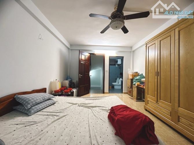 HOÀNG QUỐC VIỆT CẦU GIẤY, NHÀ MỚI Ở NGAY 6 TẦNG 35M, GẦN PHỐ, Ô TÔ GẦN NHÀ. Nhỉnh 8tỷ. - 4