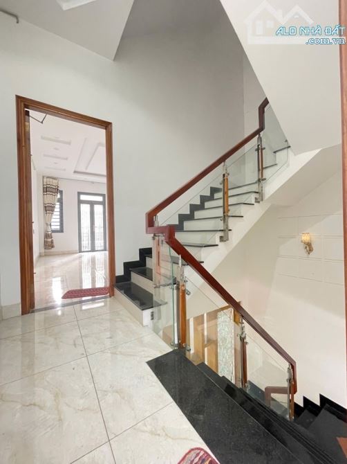 Bán NR 4PN + 5WC, 70m2, 8 tỷ, Lê Văn Quới, Bình Trị Đông A, Bình Tân, HCM, giá - 4