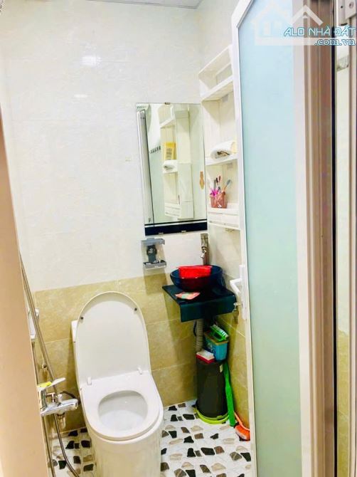 NHÀ ĐẸP, SỔ ĐẸP, NỞ HẬU - HẺM 6m KHU BÀU CÁT - 49m2, 3 TẦNG - 7 TỶ - 5