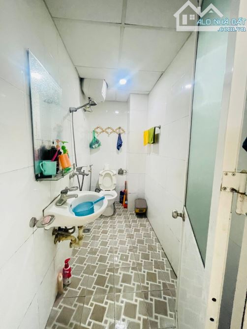 Bán căn hộ 83m2, CC Bộ công an 79 Thanh Đàm, ban công hướng Nam, full nội thất - 5