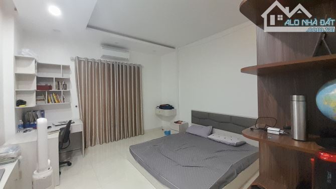 Bán Nhà Hoàng Ngọc Phách, Kênh Dương, Lê Chân , HP. 7,5 tỷ, 84m2, 4 tầng, đường 7m - 5