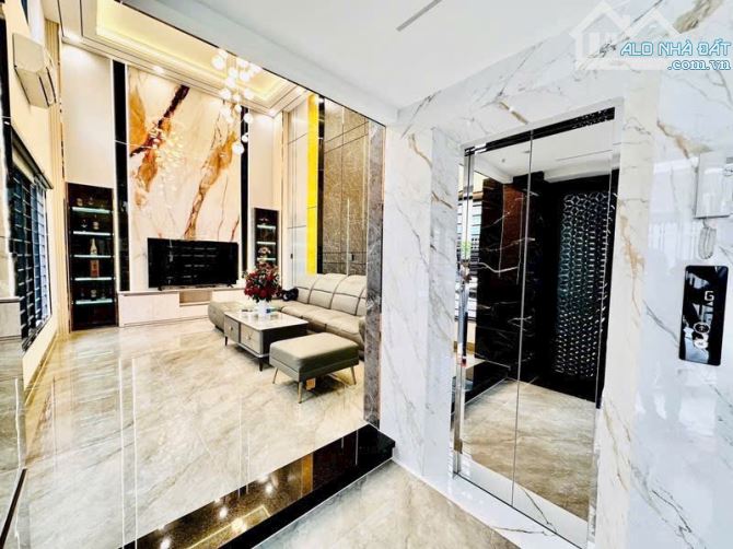 SMART HOME 6 TẦNG - GÓC 2 MẶT Ô TÔ VIP - THANG MÁY ĐẲNG CẤP - CÁCH MẶT TIỀN LÊ VĂN THỌ 50M - 5