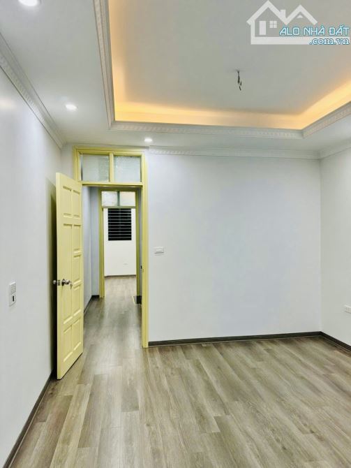 TT CẦU GIẤY-CÓ 102-TIỀM NĂNG TĂNG GIÁ-BÁN NHÀ 40M2 - 5