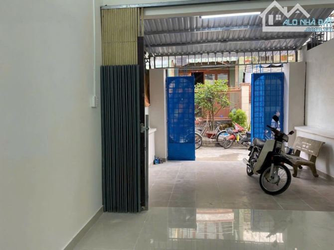 Bán nhà cấp 4 hẻm 5m đường Trường Chinh, 4x22.5m, có sân ô tô, giá 6.4 tỷ TL - 5