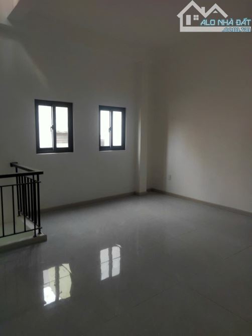 Cho thuê nhà mt Lê Đức Thọ p16, Gò Vấp 5.4x26 trệt 2 lầu st giá 45tr/th - 5