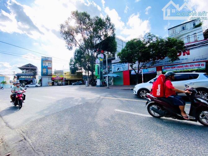 Nhà bán mặt tiền đường Phan Trung sổ hồng 245m2 đang cho thuê 50 triệu/tháng giá 27 tỷ - 5