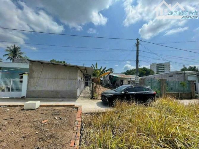 E cần chuyển nhượng lại khu đất như hình quý khách hàng có nhu cầu liên hệ e thành - 5