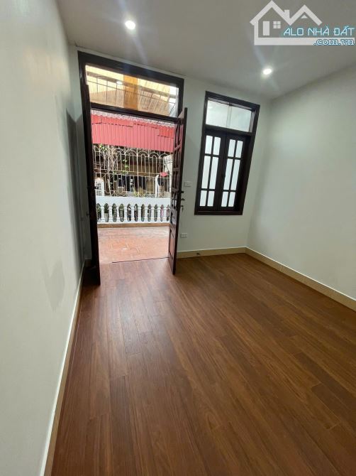 Bán nhanh nhà Tô Hiệu: 45m*5tầng, phân lô, 2mặt ngõ thoáng trước sau, full đồ, nhỉnh 8tỷ - 5