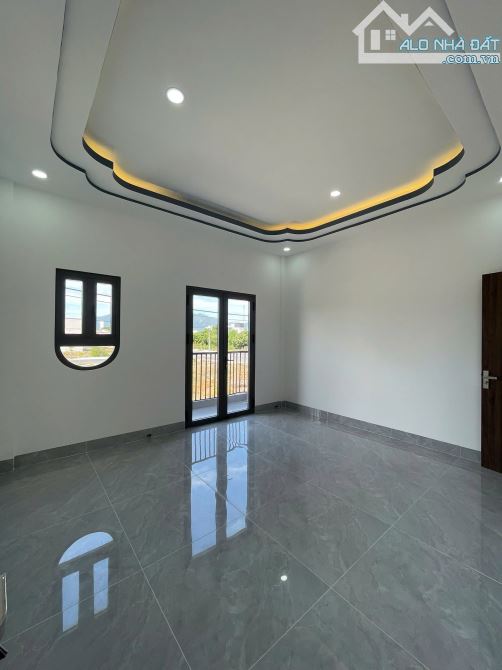bán nhà 3 tầng thiết kế độc lạ - 6