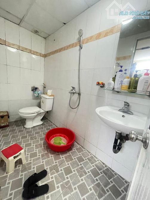 Bán căn hộ 83m2, CC Bộ công an 79 Thanh Đàm, ban công hướng Nam, full nội thất - 6