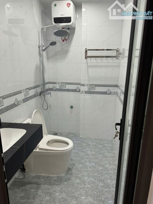 TT CẦU GIẤY-CÓ 102-TIỀM NĂNG TĂNG GIÁ-BÁN NHÀ 40M2 - 6