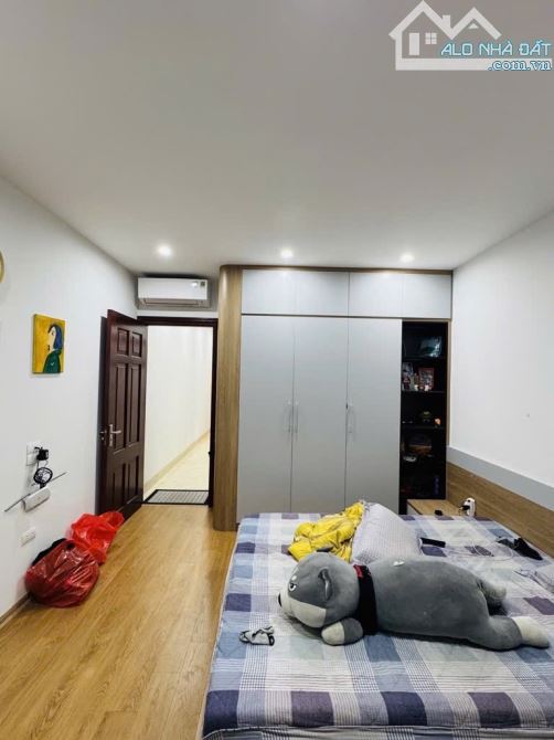 Bán nhà phố Ngọc Lâm 55m2- 6 tầng- 16 tỷ hơn, ô tô, thang máy, nội thất - 6