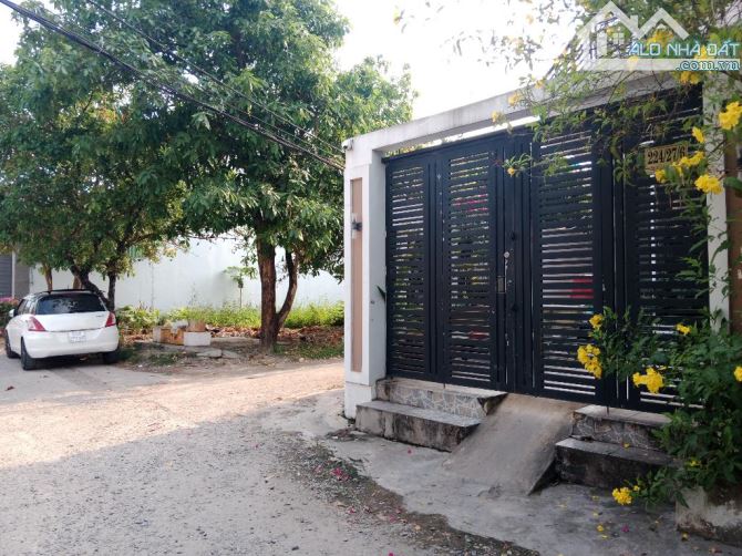 Bán nhà xưởng, Vườn Lài, An Phú Đông,có 4 phòng trọ, Giá10.5 tỷ - 6