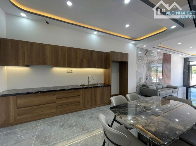 bán nhà 3 tầng thiết kế độc lạ - 7