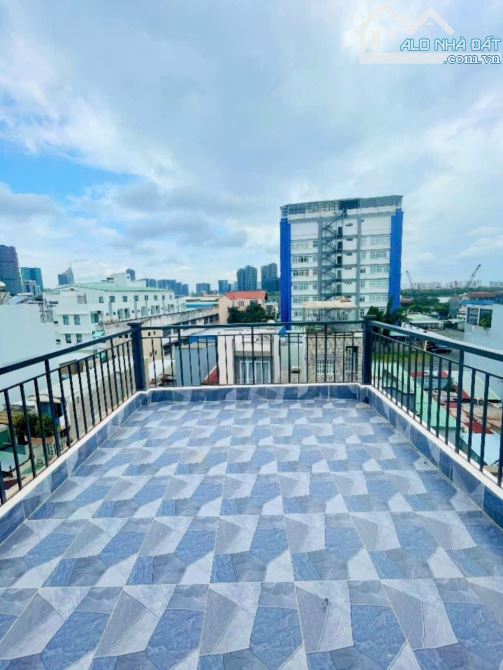 BÁN NHÀ 5 TẤM HẺM 8M MỚI ĐẸP 4PN GIÁP Q1 GẦN ĐẠI HỌC LUẬT GIÁ 5TỈ NHĨNH - 7