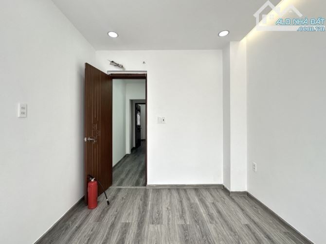 Nhà Nhật Tảo Q10 – 92m2 MT 4.5m, 5 tầng thang máy, ôtô quay đầu, HĐ thuê cao. 21.X tỷ - 7