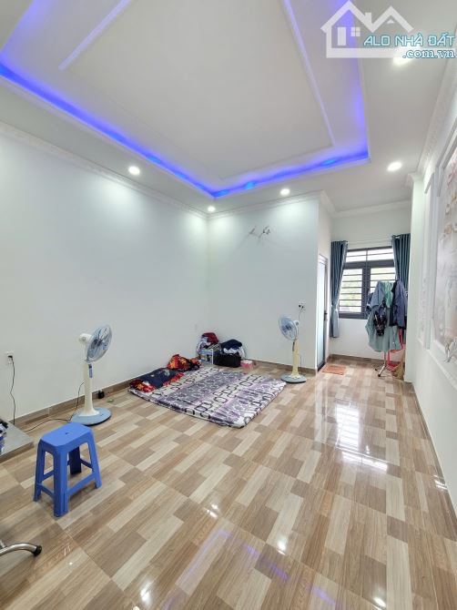 Bán nhà 1T3L 4x16.7m hoàn công, đường N1 KDC Phú Hồng Thịnh 6 p.Bình An - 7