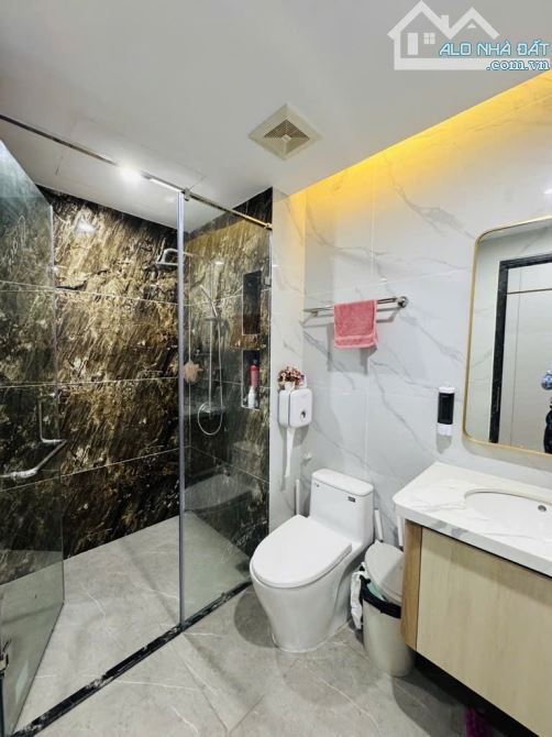 Bán nhà phố Ngọc Lâm 55m2- 6 tầng- 16 tỷ hơn, ô tô, thang máy, nội thất - 7