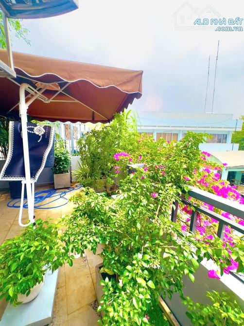 Bán Nhà Đẹp Gần Sân Bay, 6x20m, 120m2, 3 Tầng, Full Nội Thất, Chỉ 21 Tỷ - 7