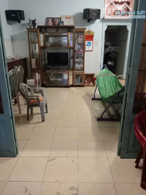 BÁN NHÀ QUẬN 9,GIÁ SIÊU RẺ DT220M NGAY CẠNH TRƯỜNG ĐH TC MARKETING,HẺM XE HƠI 6M,NHỈNH 6TỶ - 8