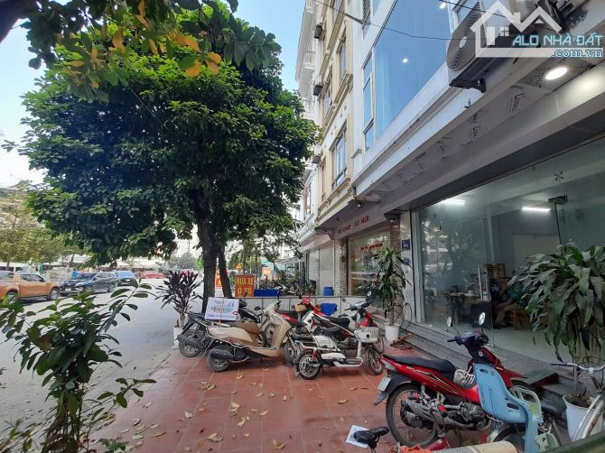 Bán nhà mặt phố Văn Quán xây mới 7 tầng, đường oto,kinh doanh tầng 1, có 18 phòng cho thuê