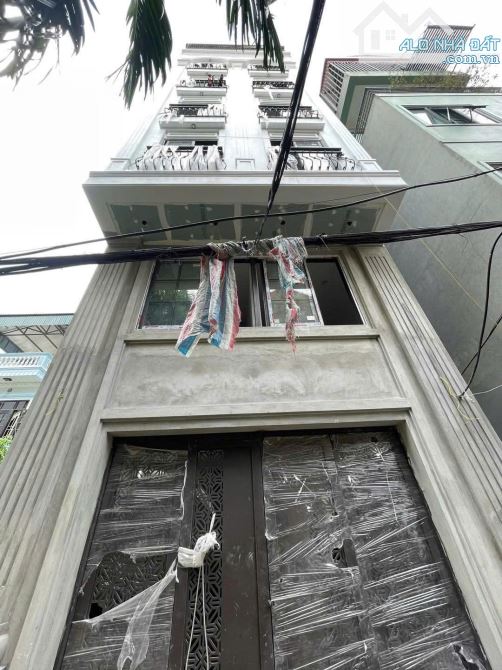 BÁN CCMN TÂY HỒ 102M2 8T 29 PHÒNG CHO THUÊ - DÒNG TIỀN 100TR/THÁNG - GIÁ 23.5 TỶ