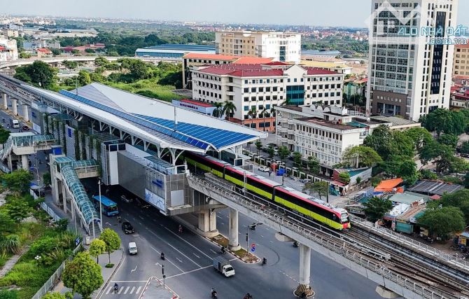 Bán Đất – Giá Hời Tại Đường Xuân Phương, Nam Từ Liêm, Sổ đỏ 62m2, Giá Nhỉnh 5 tỷ