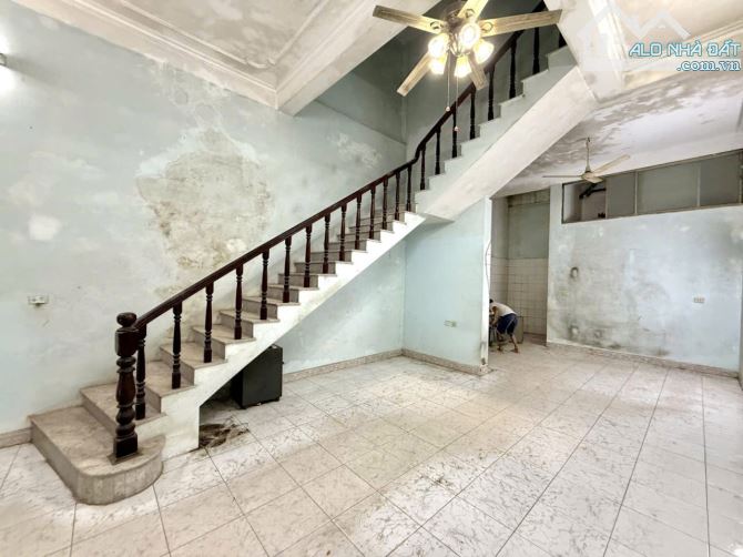 BÁN NHÀ VƯƠNG THỪA VŨ- THANH XUÂN, 72 M2, 5 TẦNG, MẶT TIỀN 5M, GIÁ 24,5 TỶ.