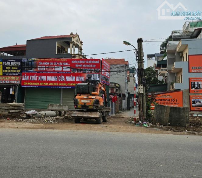 BÁN ĐẤT NGUYỄN VĂN LINH 230M2, CONTAINER TRÁNH NHAU, MT RỘNG 10M, LÀM KHO BÃI, VĂN PHÒNG..