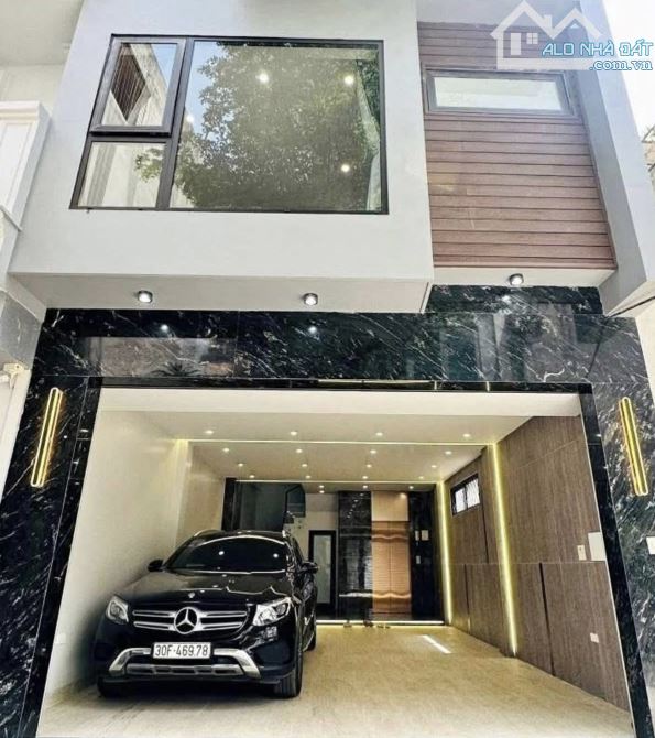 🇻🇳🇻🇳HOÀNG QUỐC VIỆT- PHÂN LÔ - Ô TÔ NGỦ TRONG NHÀ - 7 TẦNG - NHỈNH 13 TỶ🏡
