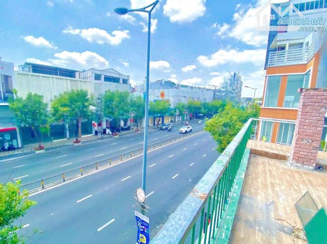 Giảm 5 tỷ cần bán gấp tòa nhà 7T Xô Viết Nghệ Tĩnh sát Quận 1, tiềm năng dòng tiền 5% trở