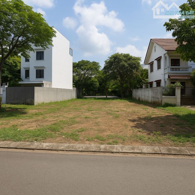 Bán lô đất biệt thự Trần Não, Quận 2. DT: 199m2. Giá bán: 24 tỷ. VỊ TRÍ KIM CƯƠNG