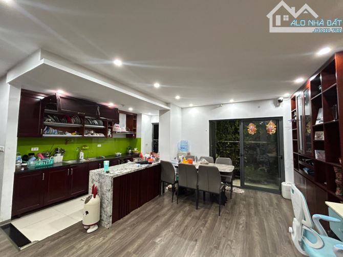 MẶT PHỐ NGUYỄN KHUYẾN GIÁ RẺ NHƯ NGÕ_Lô Góc, Ngõ Thông_KINH DOANH VÔ ĐỐI.