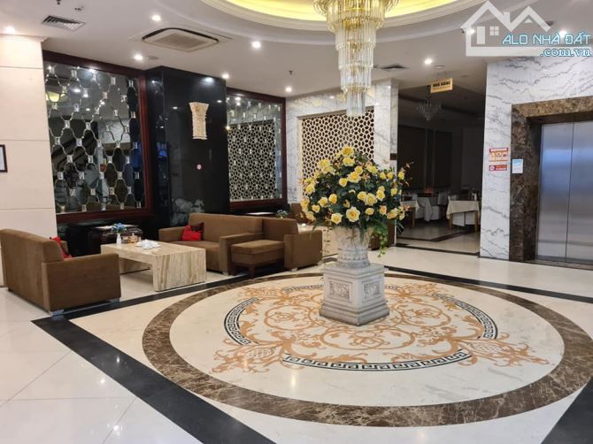 MẶT PHỐ ĐẸP – LÔ GÓC 2 MẶT THOÁNG – VỊ TRÍ KINH DOANH KHÔNG ĐỐI THỦ