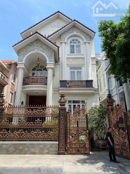 XUẤT NGOẠI CHỦ CẦN BÁN NHANH BIỆT THỰ SIÊU ĐẸP NGAY NGUYỄN GIA TRÍ - 9X25 - 4 TẦNG-31 TỶ