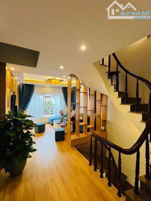 Tôi bán nhà riêng Kim Mã - 43m2 - 5 tầng - Giá 8.6 tỷ