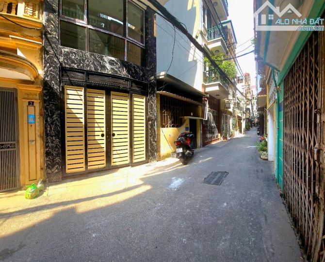 Nhà 6 tầng ở Xa La, phân lô cán bộ, ngõ thông, ô tô qua nhà, kinh doanh được