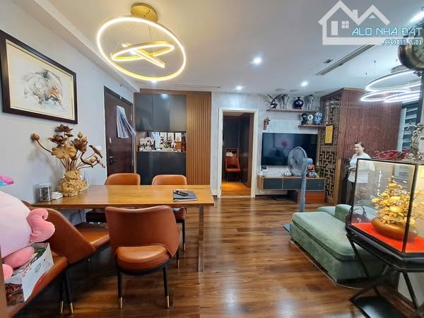 SIÊU PHẨM BỒ ĐỀ LONG BIÊN 13 TỶ DT 52M MT 4M 5T Ô TÔ TRÁNH NGÕ KINH DOANH