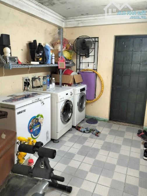 Cần Bán nhà Minh Khai : NGÕ RỘNG 3M – LÔ GÓC THOÁNG SÁNG – NHÀ ĐẸP Ở NGAY – VF3 LÙI CỬA
