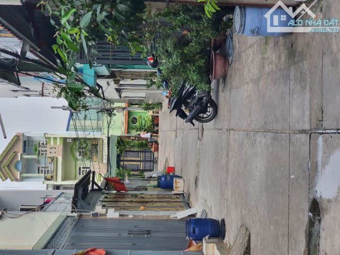 💥Chủ ngộp bán gấp! Nhà 3 tầng hẻm xe hơi  Lê Văn Quới, 65m2, giá nhỉnh 5 tỷ!