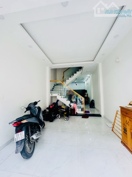 BÁN NHÀ ĐẸP 4 TẦNG HẺM XE TẢI, GẦN MẶT TIỀN PHAN HUY ÍCH, 4 TẦNG, HƠN 6 TỶ TL